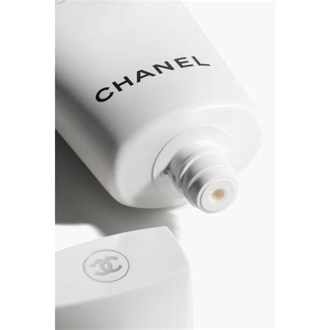 chanel le blanc cleanser|chanel eye makeup remover price.